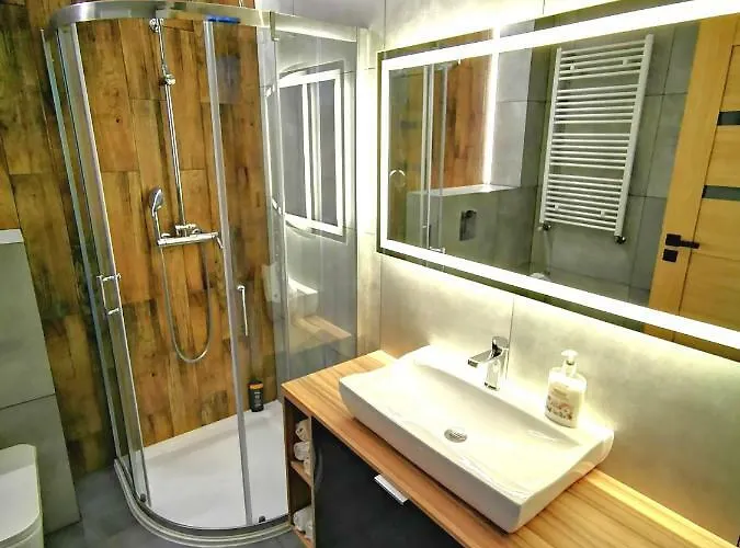 Apartment Cyprys 1 *